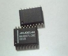 MAX807LCWE