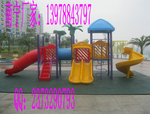 R׃@