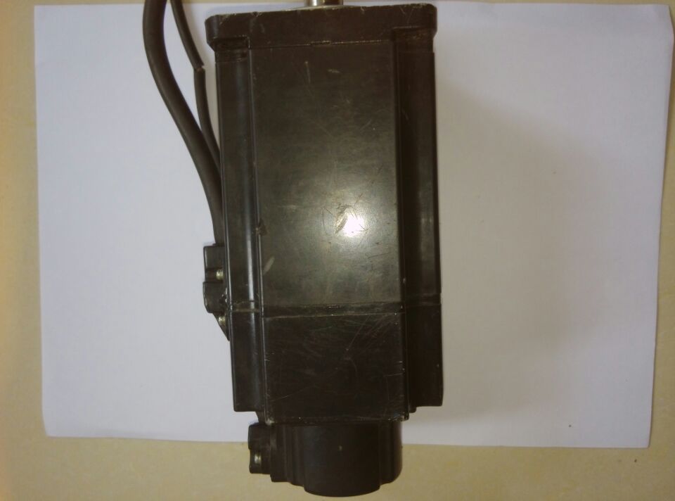 GYB751D5-RC2-B