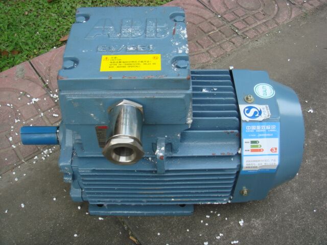 ABB늙C(j)M2JA80M4A 0.55KW 4 Pʽ