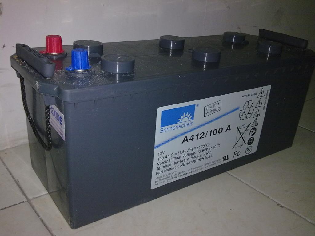 ꖹ늳A412/100Ar/rֱN