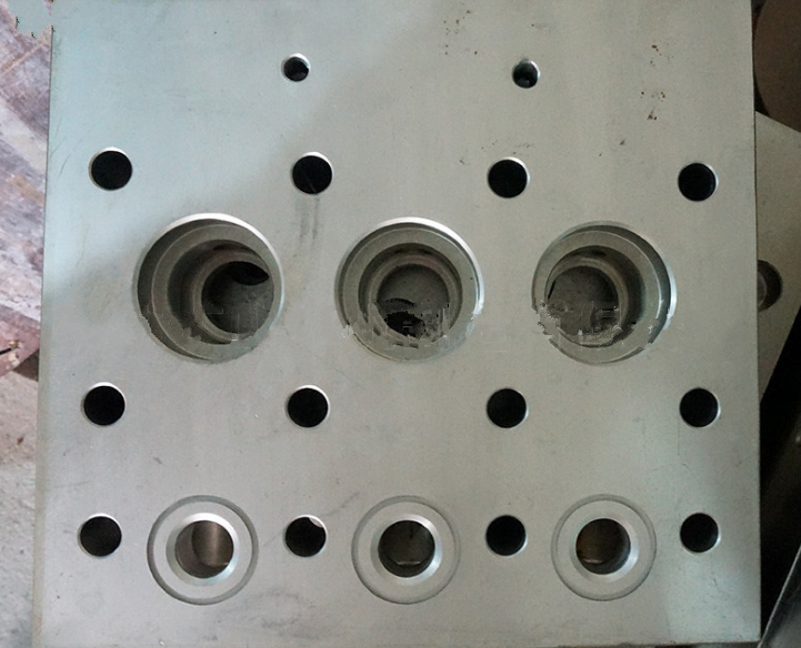 (yng)^PB1 120/55 01-01黯