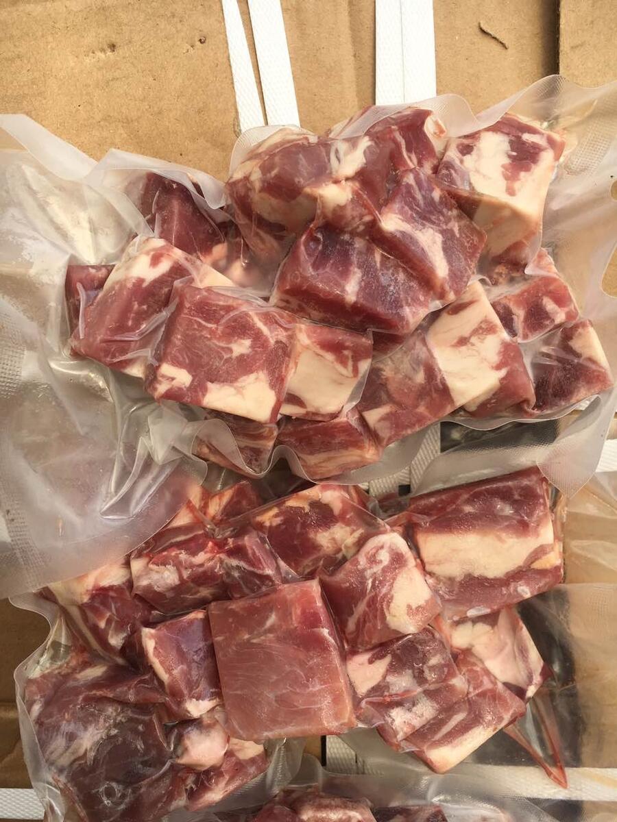 陽谷牛脊骨肋條牛腩牛五花肥牛龍利魚柳烏雞卷龍利魚磚批發(fā)