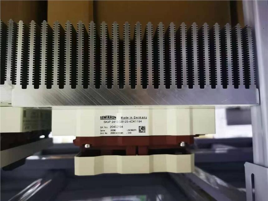 SemikronD(zhun)ӂ(c)IGBT(q)(dng)ģK  SKIIP 2413GB123-4DK0194