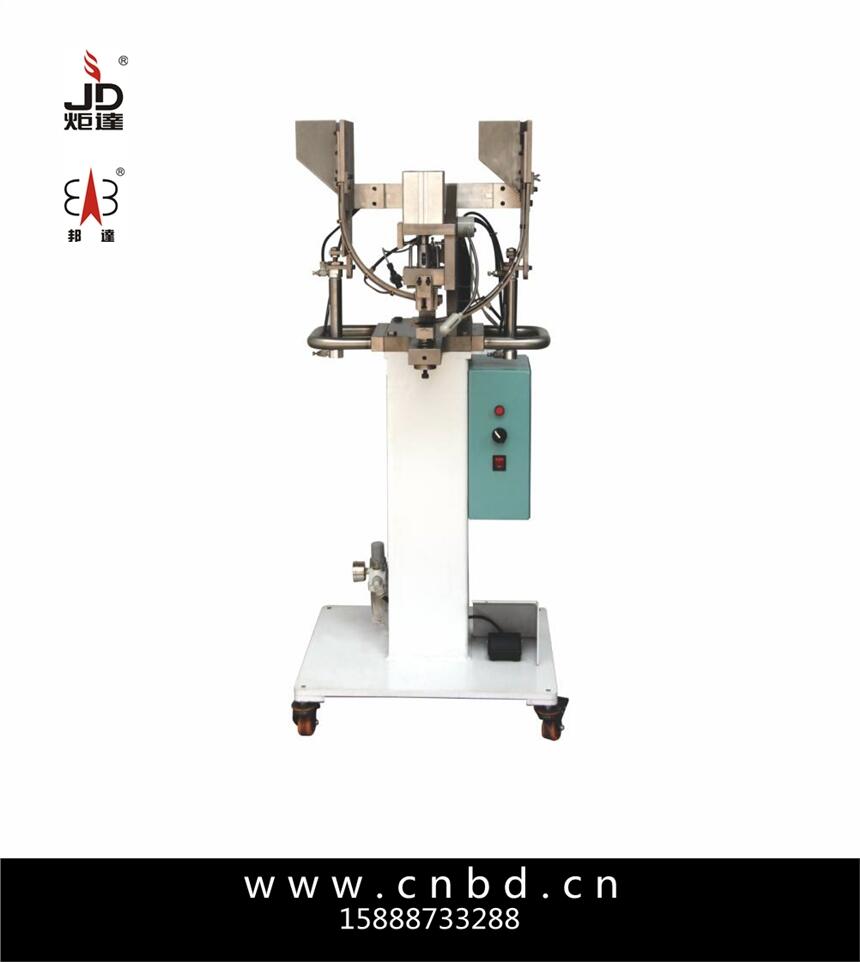 _(d)BD-517Ԅ(dng)ĺϿۙC(j)bĸ۴׿ۙC(j)