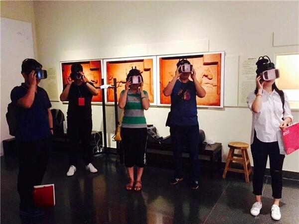 VR^_VRչ[^