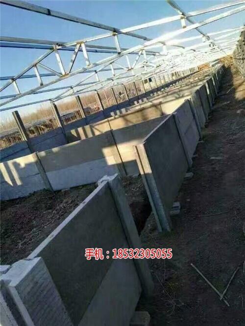 ݉^