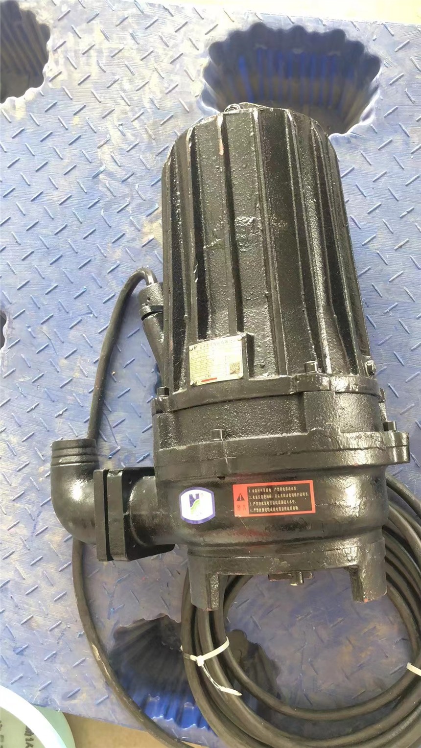 Ͼ{(ln)A(y)S75-4CB˺ʽˮ ˮڏ150mm