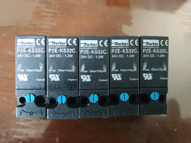 PARKER 늴y P2E-KS32C1
