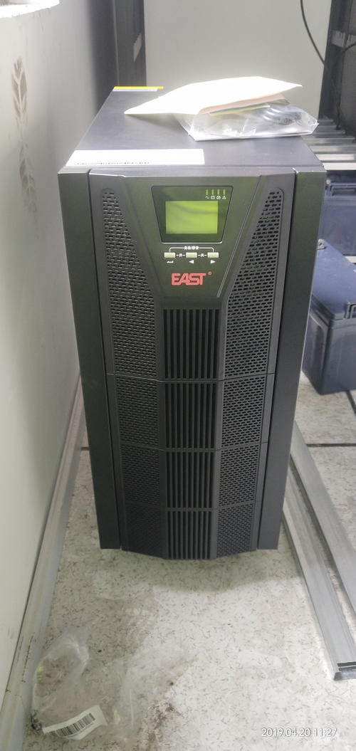 UPSԴEA906HھʽM(jn)γ|(zh)